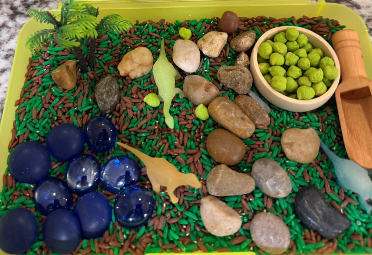 Dino Hunt Mini Tub
